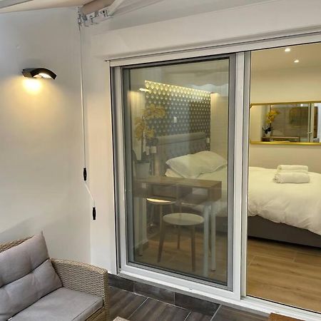 Appartamento Hideaway Boutique Atene Esterno foto